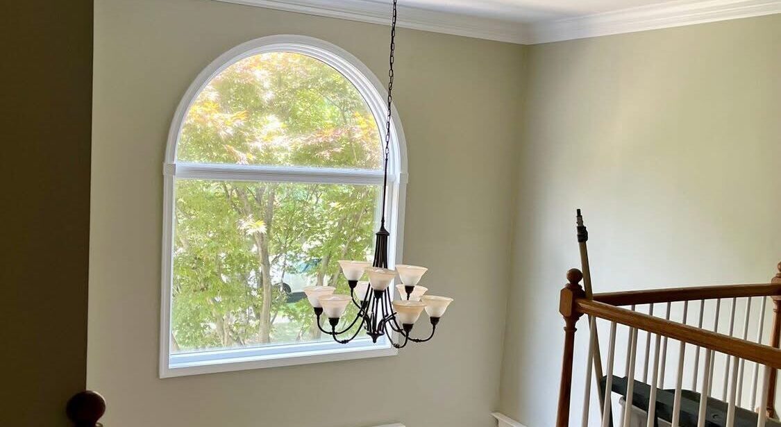 Explore Bold Boundaries: MHC Painting’s Techniques for Redefining Interior Space