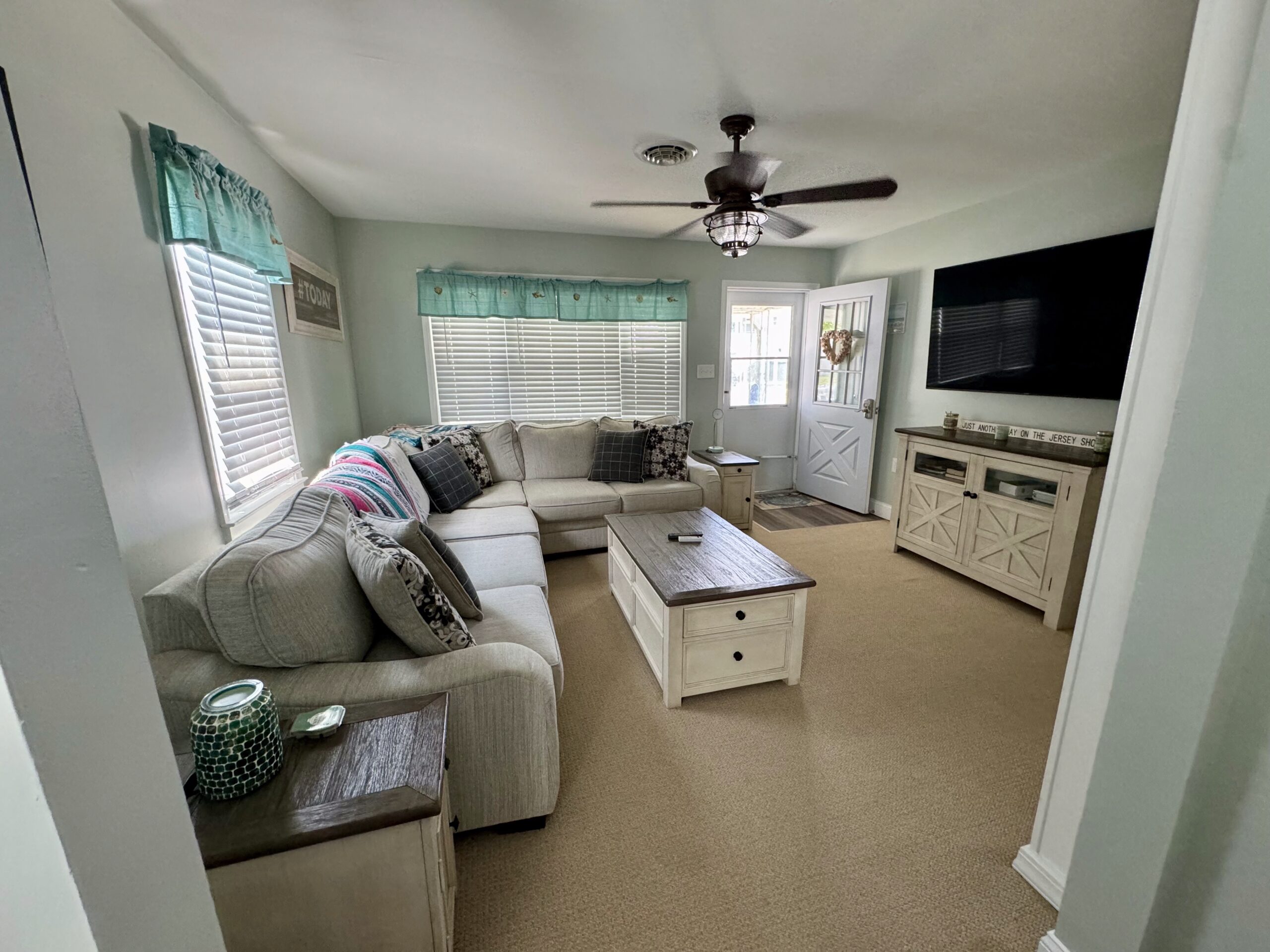 MHC Painting's Color Journey: From Consultation to Final Brushstroke