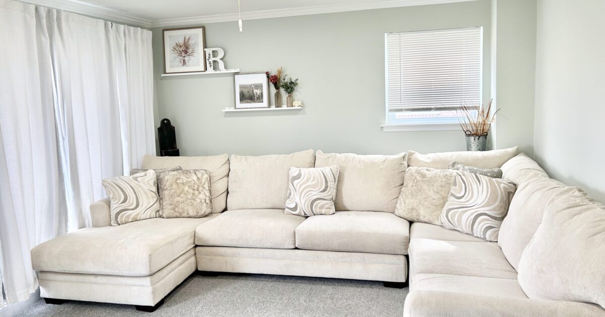 Seamless Finish: MHC Painting’s Guide to Achieving Flawless Surfaces