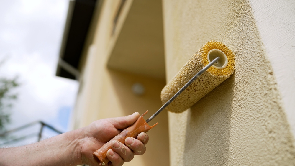 Post-Winter Exterior Painting: Refresh and Protect Your Home This Spring