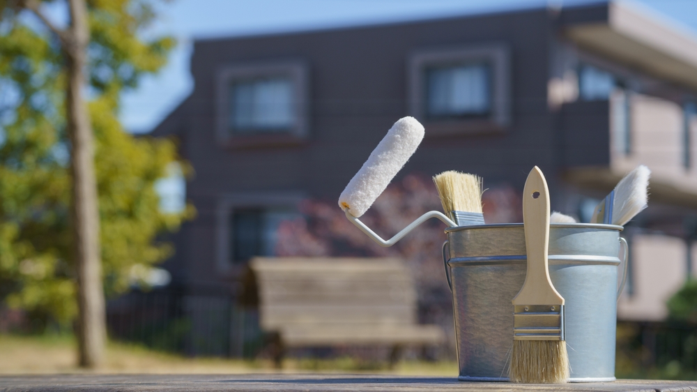 How Professional Painting Boosts Your Home’s Final Sale Price
